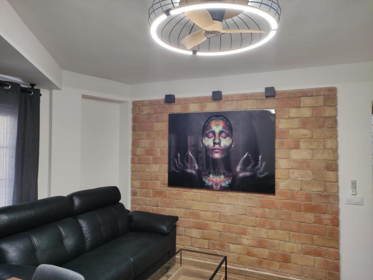 Solymar Poniente Apartamento Recien Reformado A 3 Min De Playa Poniente Y Del Centro Parking Opcional Benidorm Eksteriør billede